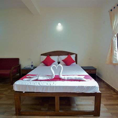 Hotel Casa Joseph Candolim Esterno foto