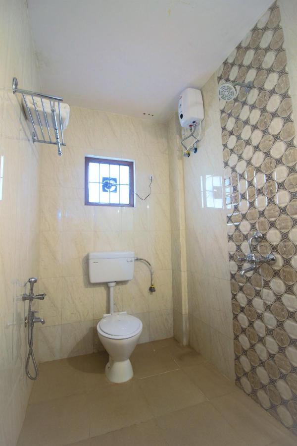 Hotel Casa Joseph Candolim Esterno foto
