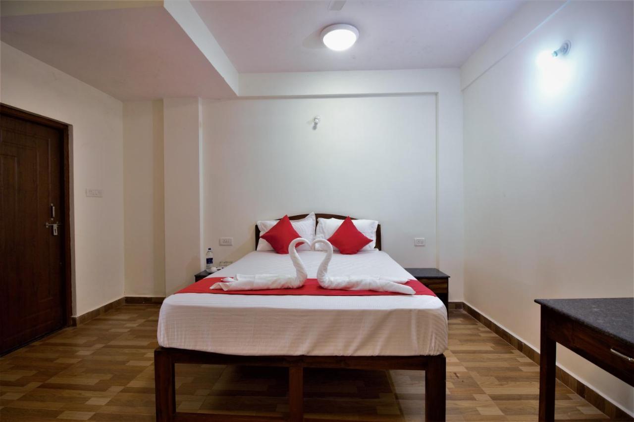 Hotel Casa Joseph Candolim Esterno foto